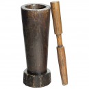 木制大研钵 (Large Wooden Mortar)
