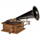 Standard Talking Machine Horn Gramophone, c. 1910