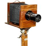 带小型影室三角架的旅行相机      1900年前后