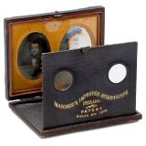 Stereo-Daguerreotype in Mascher's Improved Stereoscope (Patent