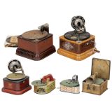 4 Toy Gramophones and 2 Table Gramophones, c. 1930