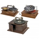 3 Gramophones